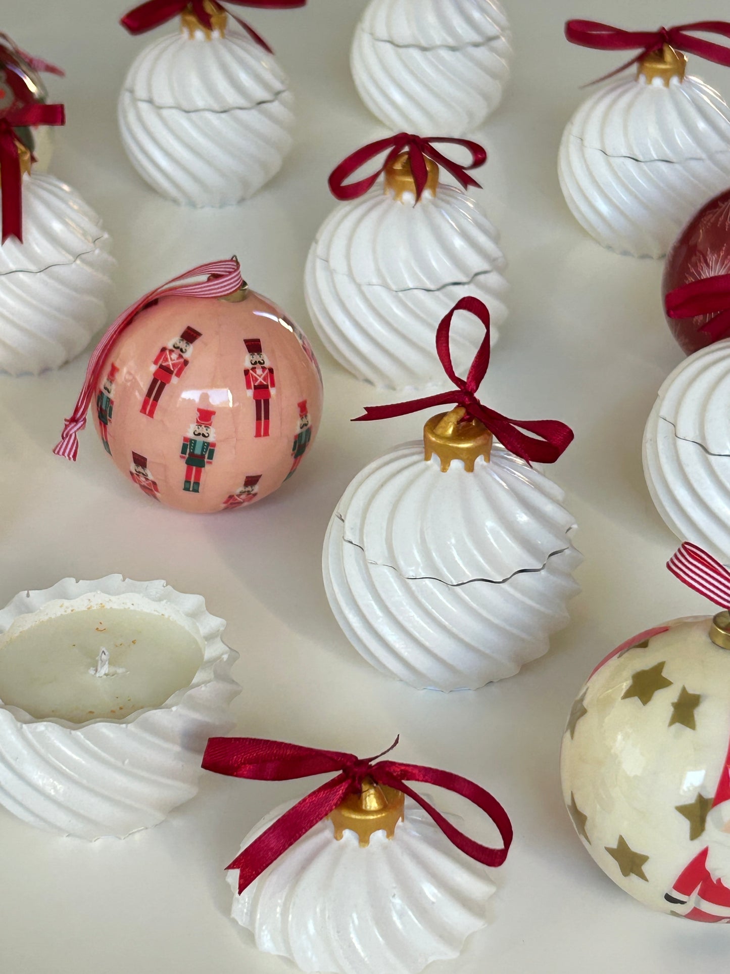 Vela Christmas Bauble