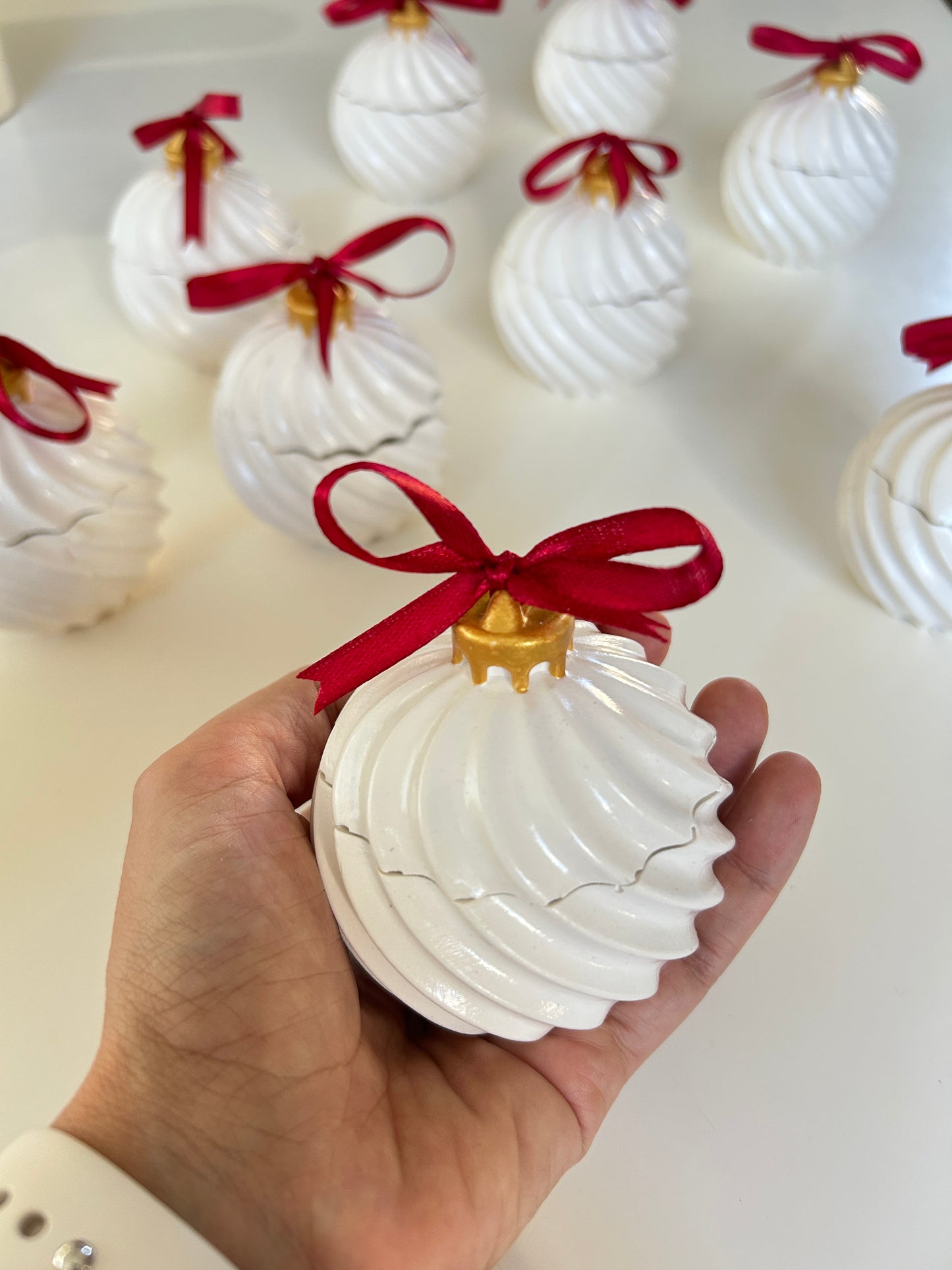 Vela Christmas Bauble